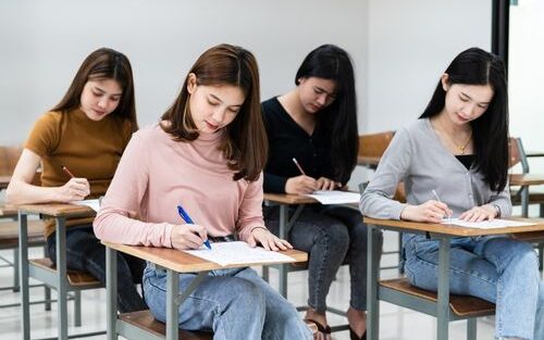 Solving C Assignments Easily with AI Tools