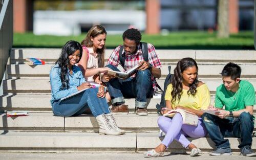 How to Write a Strong Dissertation Introduction