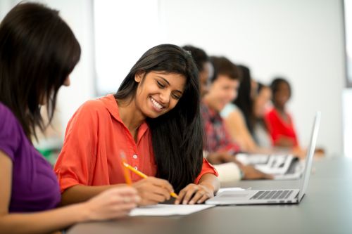 Dissertation Literature Review: Examples and Tips