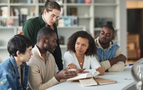 Best Topics for Dissertation Help in 2025